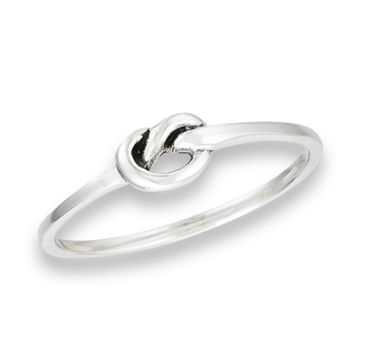 Ring 18: Love knot